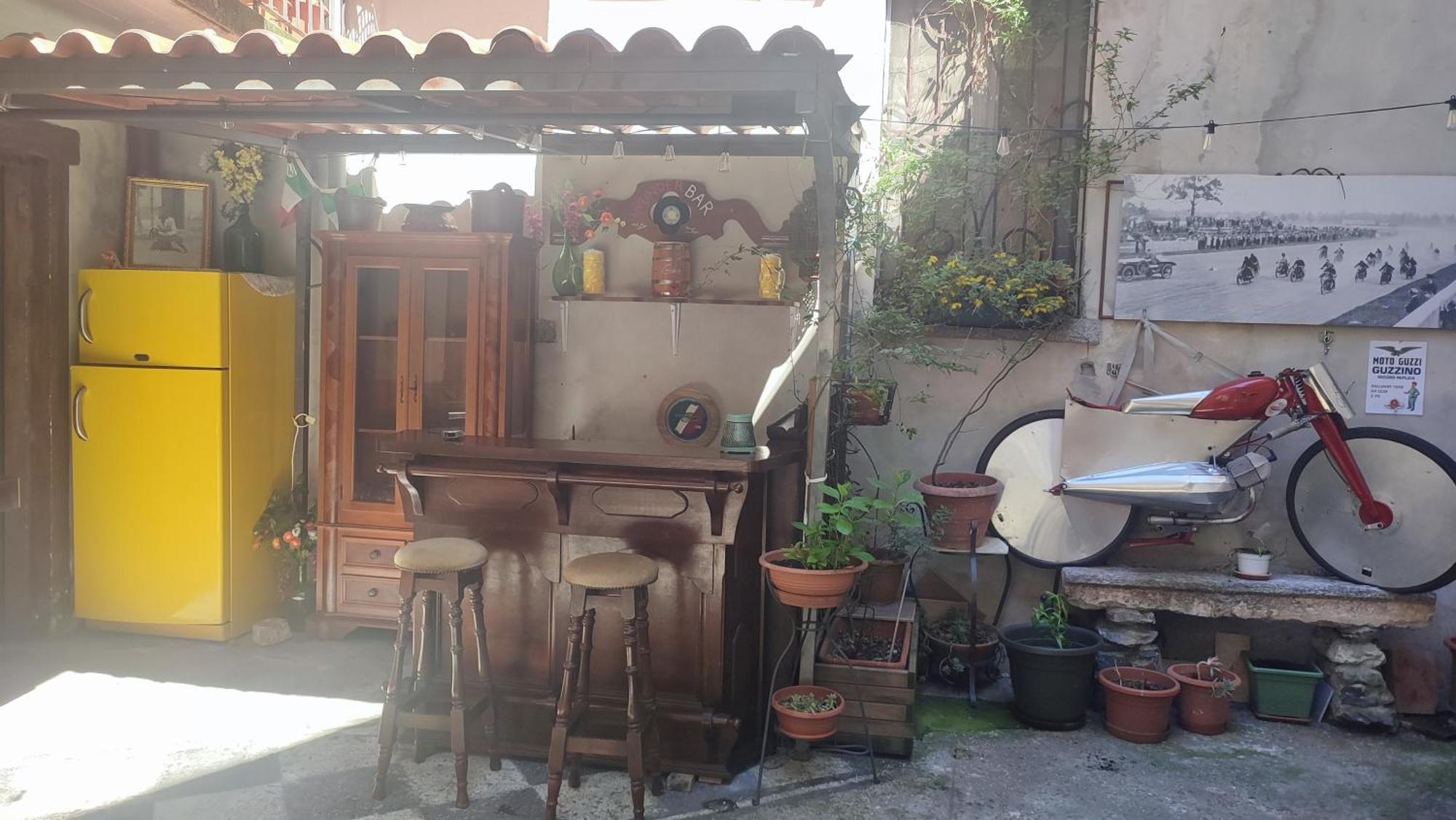 Antica Officina Lejlighed Mandello del Lario Eksteriør billede